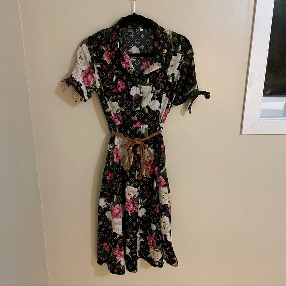 FLORAL Button Down Bow Tie Sleeve Collared Flowy Midi Dress, Size M
